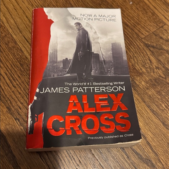 James Patterson Book Set - Picture 2 of 4
